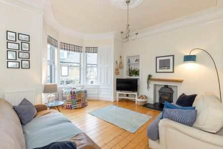 4 bedroom terraced house to rent - Photo 2