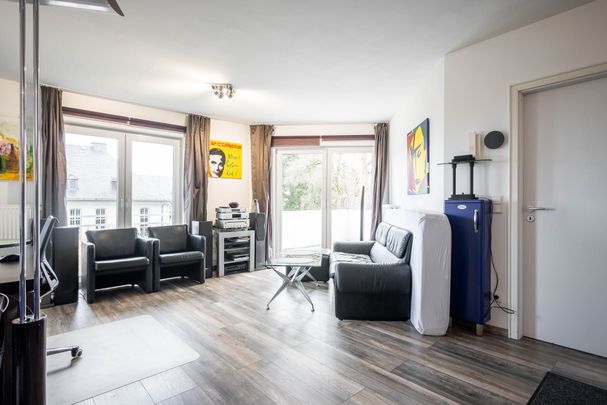 Schicke 2 Zimmer Wohnung mit zwei Balkonen, Fahrstuhl und Tiefgarage im schönen Bielefeld Sieker - Photo 1