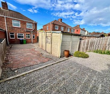 2 bedroom semi-detached house to rent - Photo 3