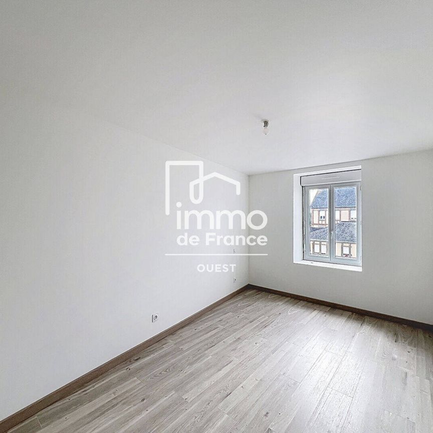 Location maison 5 pièces 98.79 m² à Neau (53150) - Photo 1