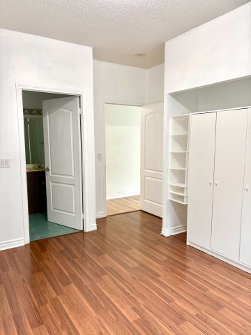 For Lease - 33 Elm Drive Unit# 209, Mississauga, Ontario - Photo 2