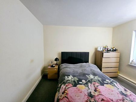 Banister Grange, Southampton, Banister Road - Photo 3