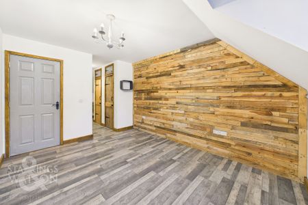 Silvo Road, Queens Hill, Norwich - Photo 2