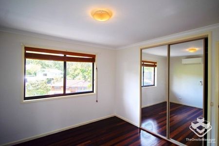 Four bedroom house at Central of Chapel Hill - Photo 2