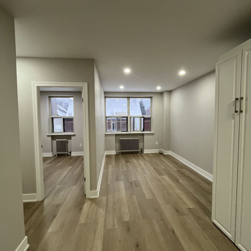 For Lease - 1689 Victoria Pk Avenue Unit# 209, Toronto, Ontario - Photo 1