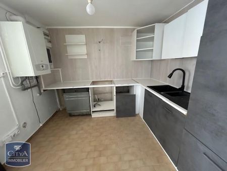 Location Appartement 4 pièces 85m² FIRMINY 42700 - Photo 3