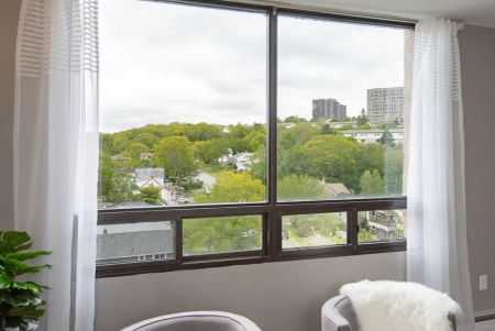 Terrace View — 2 Bedroom, 1 Bathroom - Photo 4
