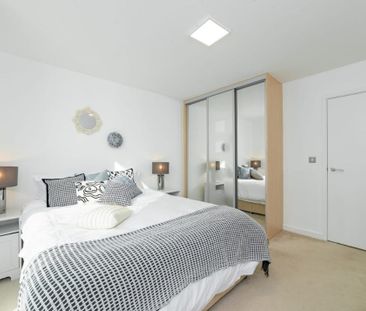 1 Bed Flat, Atrium Heights, SE8 - Photo 4