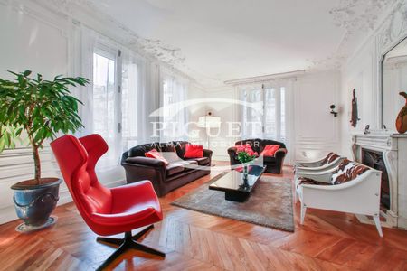 Tout savoir sur cet appartement dans le quartier Gros Caillou, à Paris 7ème - Photo 5