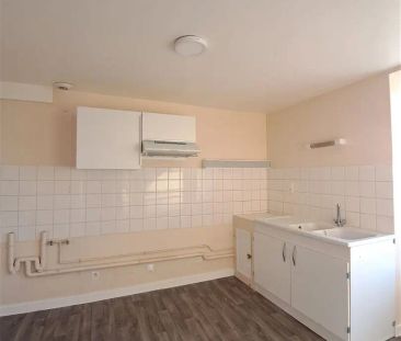 Location appartement 2 pièces - 50m² à Rolampont (52260) - Photo 2