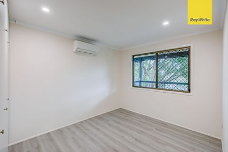 Renovated High-Set Family Home - Photo 2