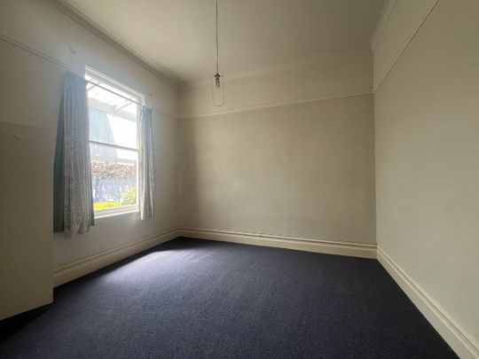 217 Hampden St - Photo 1