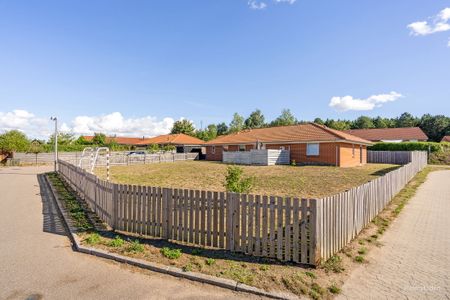 6-værelses Parcelhus på 160 m² i Ruds Vedby - Photo 4