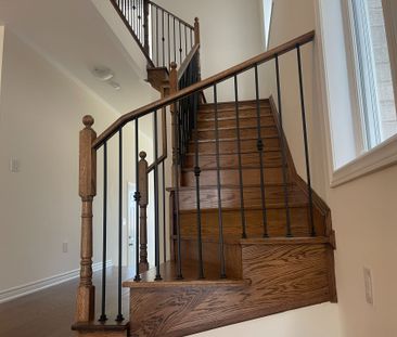 For Lease - 96 Hashmi Place, Brampton, Ontario - Photo 6