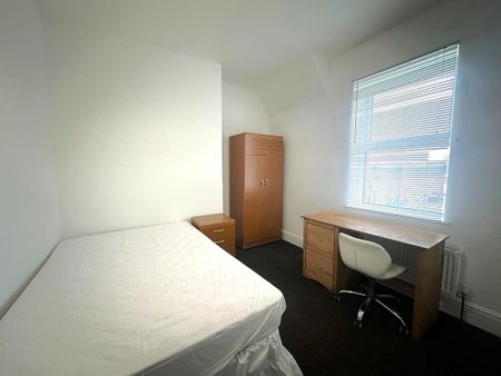 1 bedroom detached house to rent - Photo 2