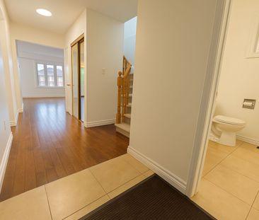 For Lease - 31 Bingham Street Unit# A, Richmond Hill, Ontario - Photo 2