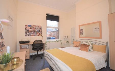 15, Holberry Close, Broomhall, Sheffield S10 2FQ - Photo 5