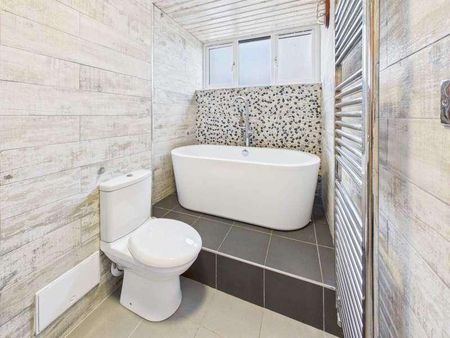 Dan-y-graig, Pantmawr, Cardiff, CF14 - Photo 2