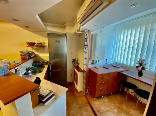 DE ÎNCHIRIAT – Apartament 3 camere, Pitești, Str. Frații Golești - Photo 1