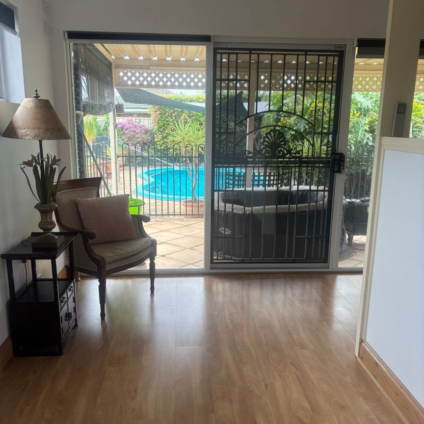 Glengowrie - Photo 1