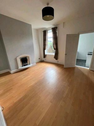 2 bedroom house to rent - Photo 1