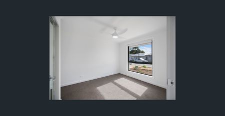 Modern Living in 3-Bedroom Home - Photo 5