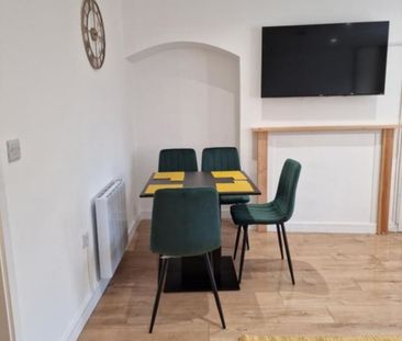 2 bed Apartment for Rent - Photo 3