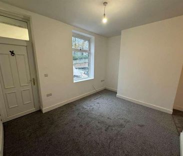 Victoria Road, Keighley, BD21 - Photo 6