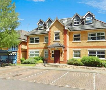 Cody Court, Farnborough Road, Farnborough, GU14 - Photo 2