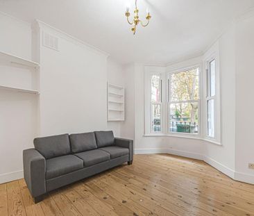 4 bedroom terraced house to rent - Photo 5