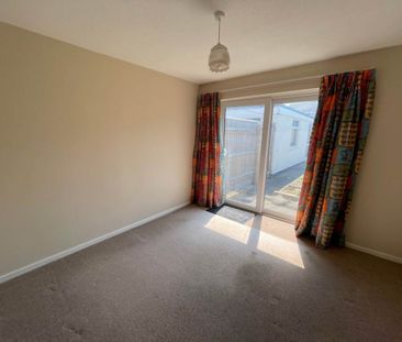 Worle, Weston-super-Mare, North Somerset - Photo 6