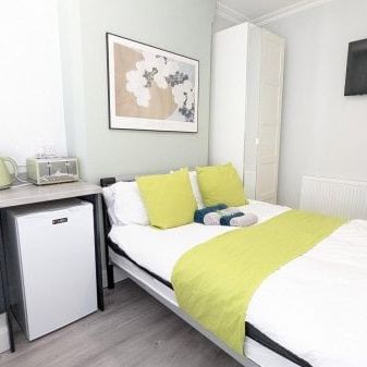 Rosebery Avenue, Nottingham, NG2 - Photo 1