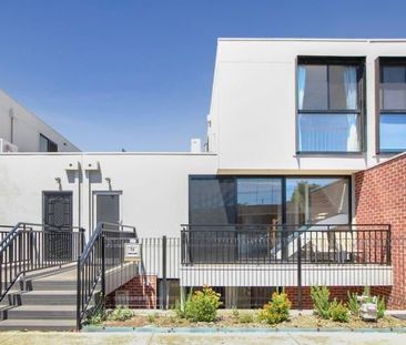 54 Maud Street, Geelong - Photo 3