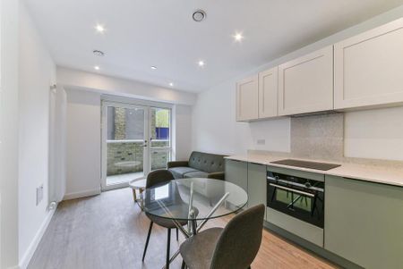 1 bedroom apartment to rent - Photo 2