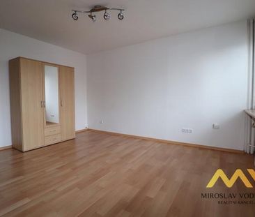 Pronájem bytu 1+kk 30 m2 - Photo 3