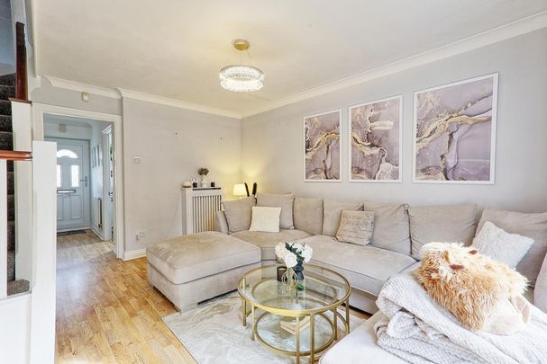 2 bedroom terraced house to rent - Photo 1