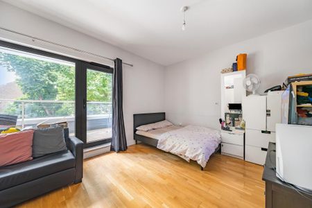 Studio to rent - Photo 3