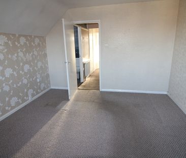 2 Bedroom,Semi-Detached House,Coseley, Bilston , WV14 8RB£950.00P/M - Photo 5