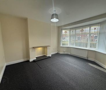 15 Kirklowe Drive, Upper Lisburn Road, Belfast, BT10 0LP - Photo 1