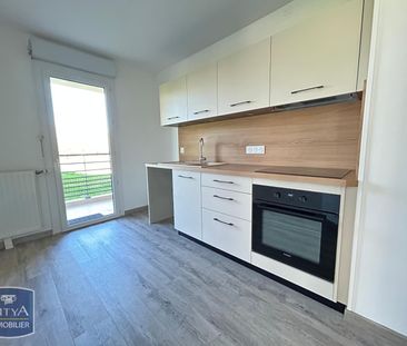 Location Appartement 3 pièces 77m² COULAINES 72190 - Photo 4