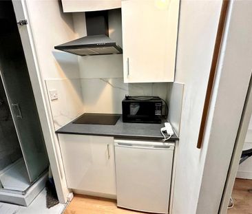 Studio to rent - Photo 3