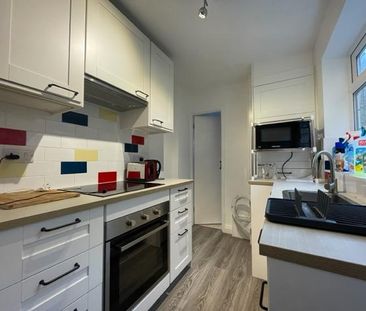 2 bedroom terraced house to rent - Photo 6