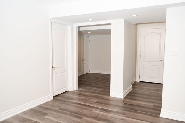 For Lease - 812 Magnolia Terrace, Milton, Ontario - Photo 1