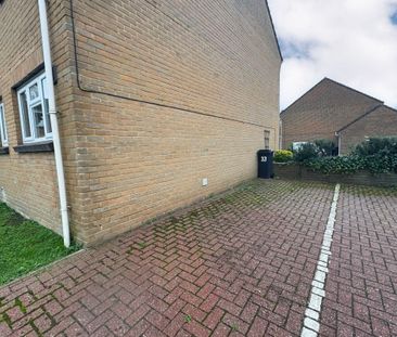 Benbow Avenue - Photo 2