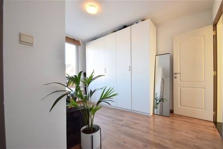 Appartement te huur - Foto 2
