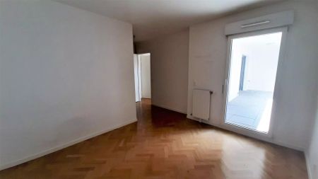 location Appartement T2 DE 52m² À VELIZY-VILLACOUBLAY - Photo 3