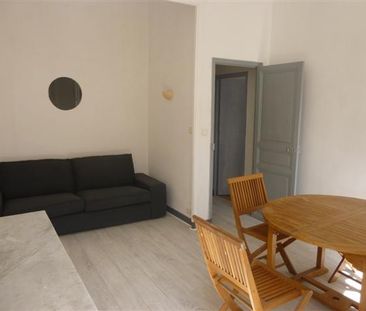 Location appartement Marseille 2ème (13002) - Photo 3
