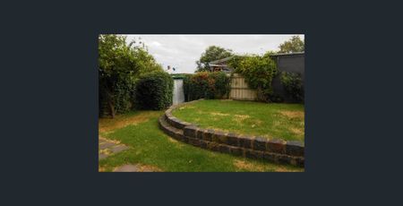 48 Woods Street, Newport VIC 3015 - House For Rent | Domain - Photo 3