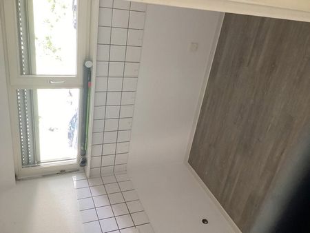 Die gefällt mir: interessante 2-Zimmer-Wohnung - Foto 2