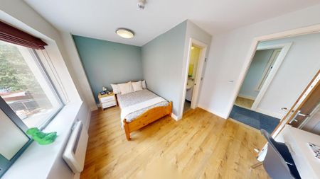 4 bedroom ground floor flat to rent - Photo 4